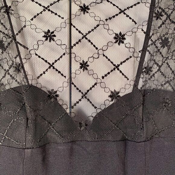 CLASSIC LITTLE BLACK DRESS CREPE & CHIFFON SIZE 8P - Picture 4 of 8